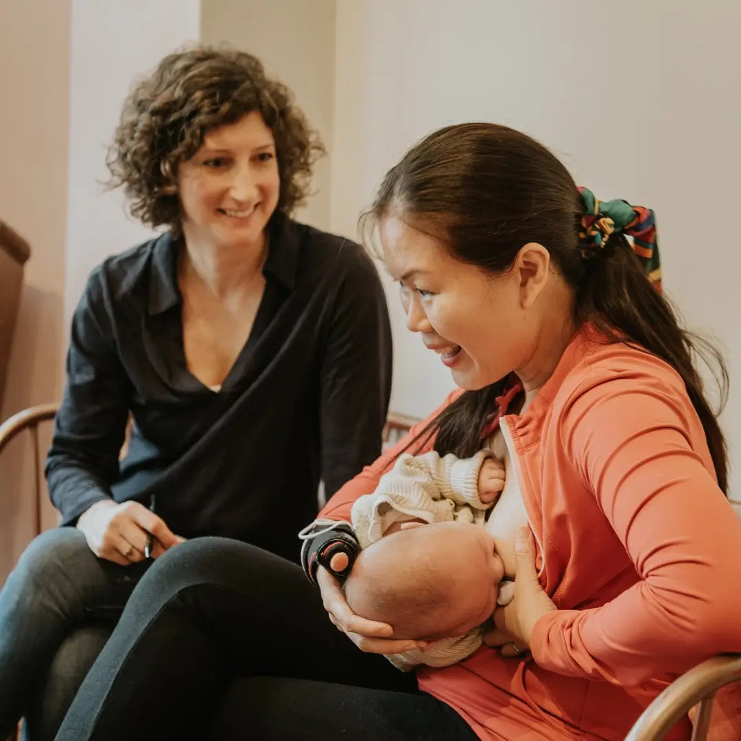 5 Early Days Breastfeeding Tips